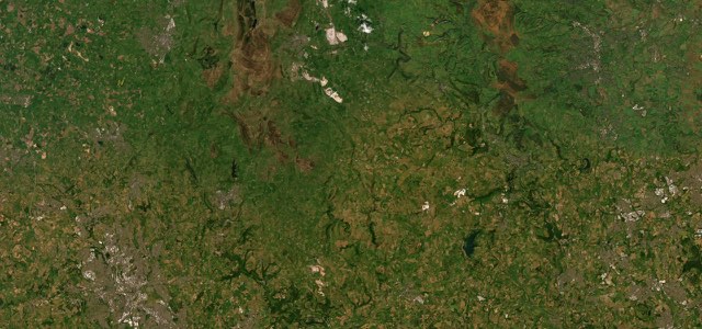 Satellite map of Ashbourne to Buxton, The Midlands