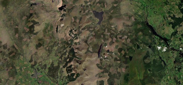 Satellite map of The Queen's Way, Scotland