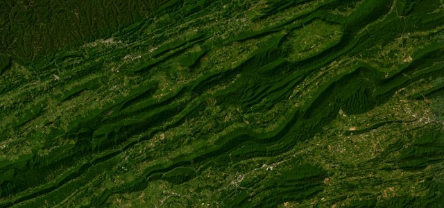 Satellite map of Back of the Dragon, The East