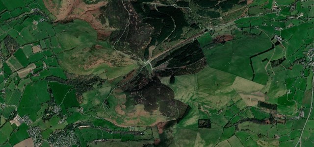 Satellite map of Bwlch Penbarras, Wales