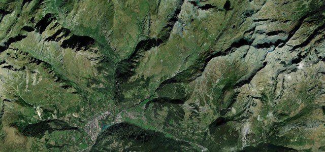 Satellite map of Col du Petit Saint-Bernard, France