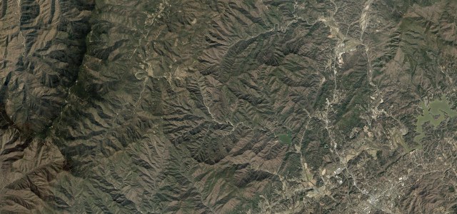 Satellite map of Devil's Whip, The East