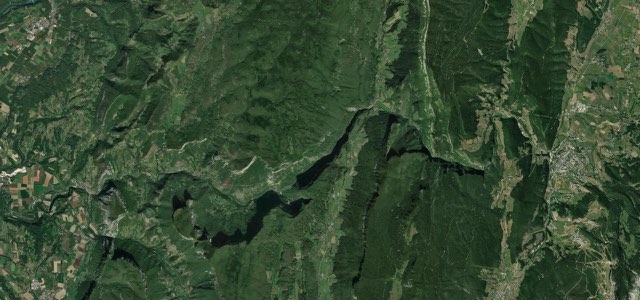 Satellite map of Gorges de la Bourne, France