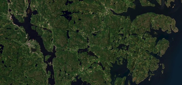Satellite map of Höga Kusten Nordingrå Coast Road, Sweden