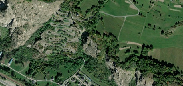 Satellite map of Lacets de Montvernier, France