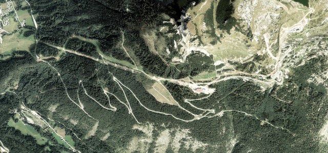 Satellite map of Loser Panoramastraße, Austria