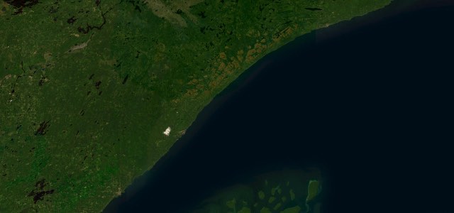 Satellite map of North Shore Scenic Drive, The East