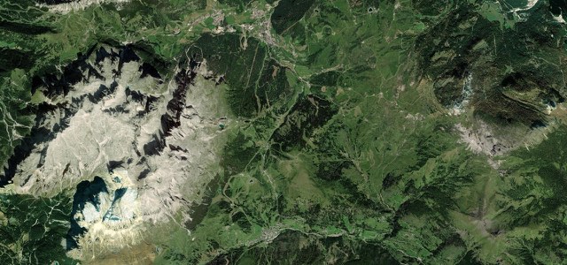 Satellite map of Passo Campolongo, Italy