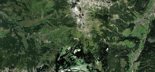 Satellite map of Passo di Costalunga, Italy