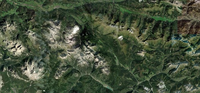 Satellite map of Passo Monte Croce di Comelico, Italy