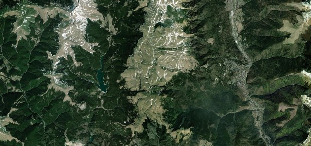 Satellite map of Transbucegi, Romania