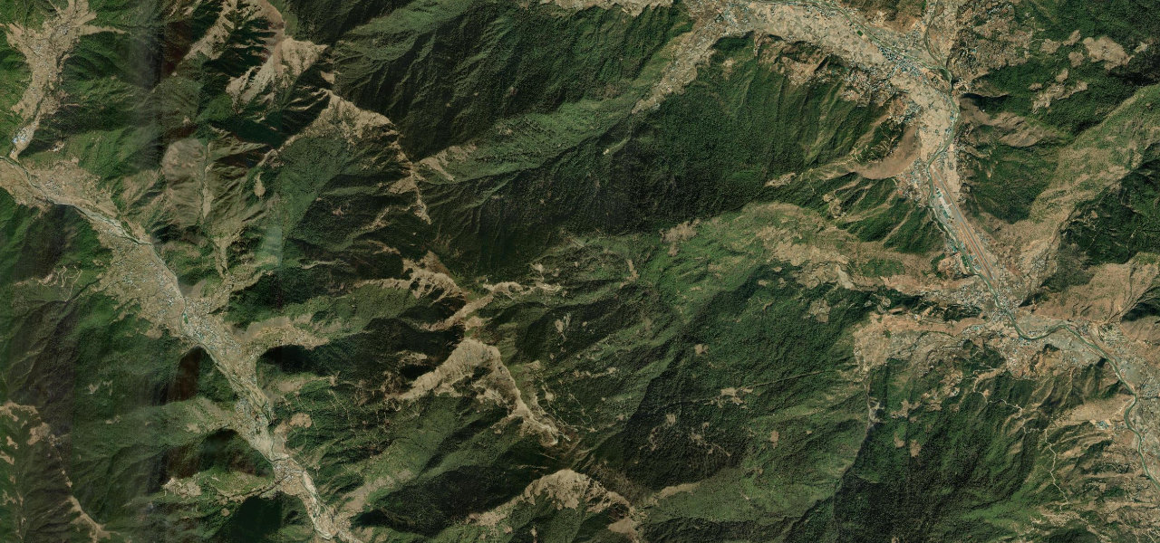 Satellite map of Chele La