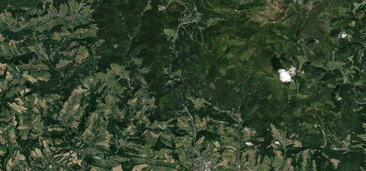 Satellite map of Giant Mountains Valley Road