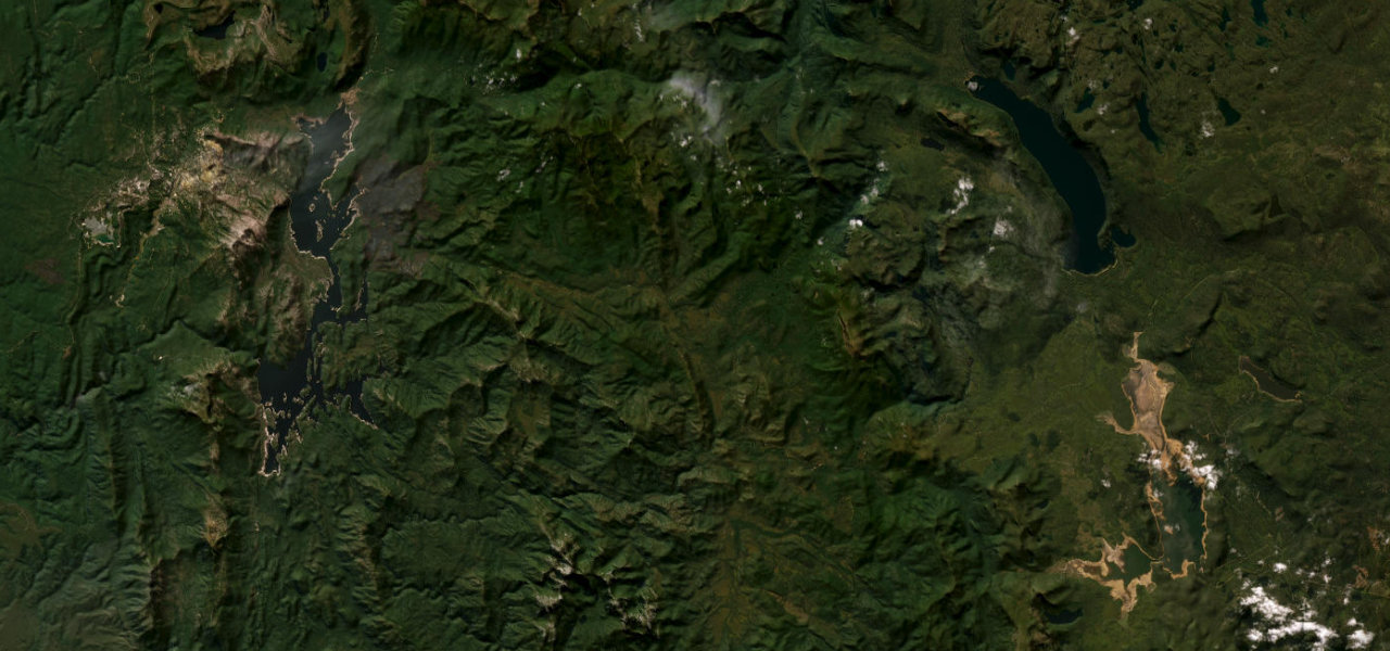 Satellite map of Lyell Highway